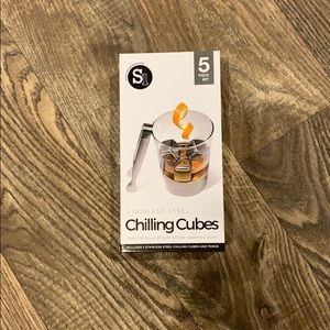 Chilling cubes  keep fine liquor cold